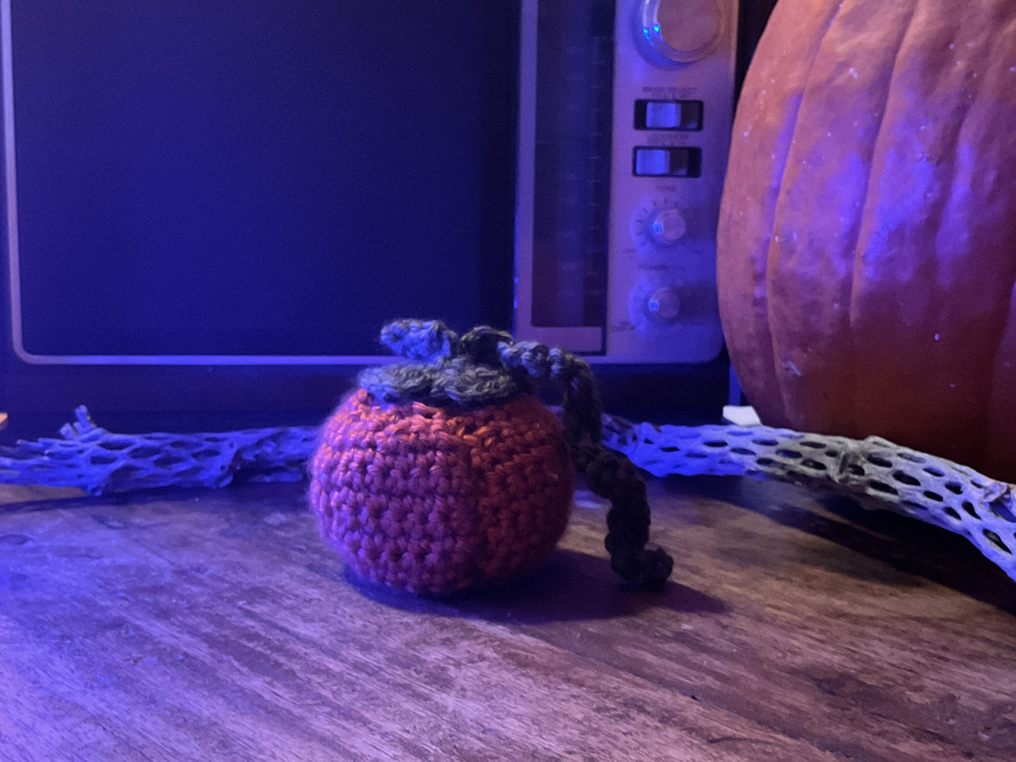 Small Crochet Pumpkin